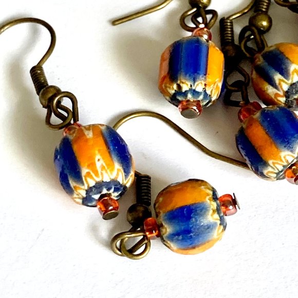 Vtg Murano Glass Bead Earrings Orange Blue White Hand Made Round Gold Tone Italy - Picture 7 of 9